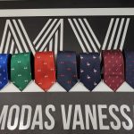 Corbatas varios coleres